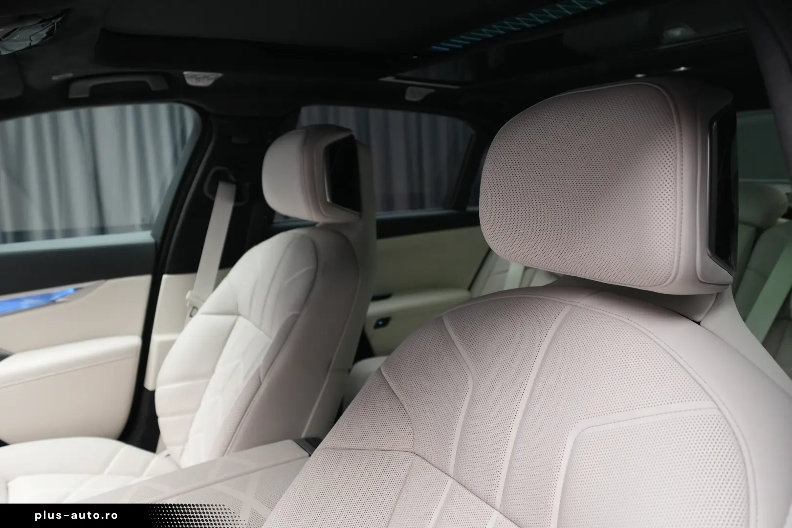BMW SERIA 7  740d XDrive