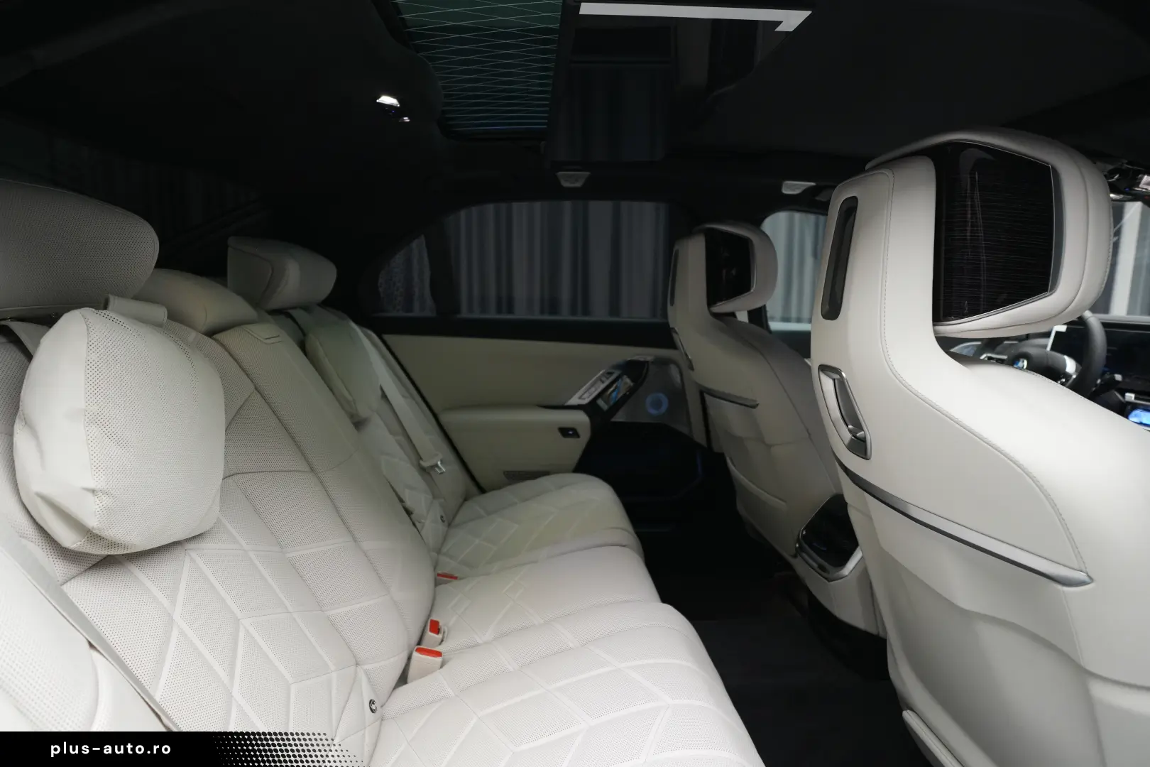 BMW SERIA 7  740d XDrive