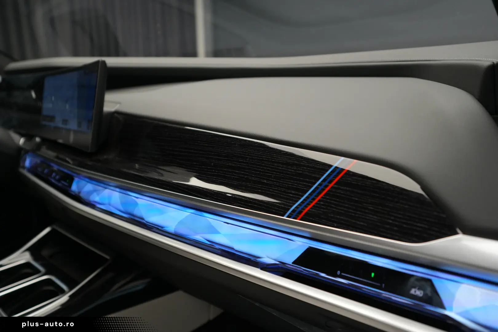 BMW SERIA 7  740d XDrive