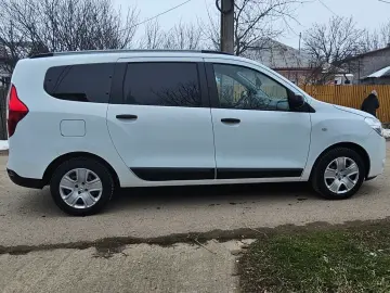 Dacia Lodgy 1.5 Blue dCi SL Techroad
