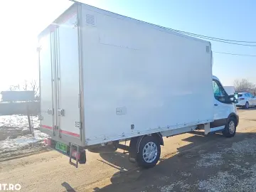 Ford Transit Box