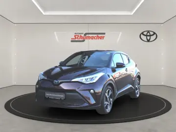 TOYOTA C-HR TEAM