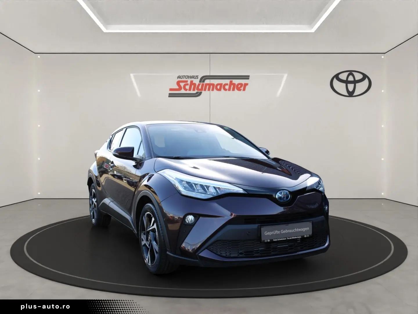 TOYOTA C-HR TEAM