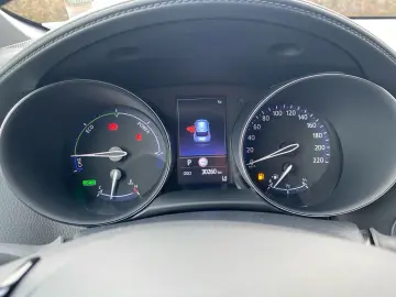 TOYOTA C-HR 1.8 Hybrid Team