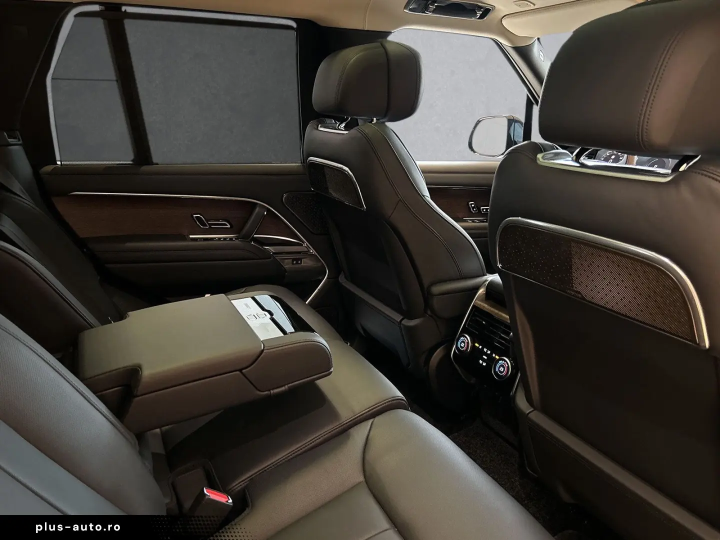 LAND ROVER Range Rover P460e Autobiography 22  AHK Shadow-P