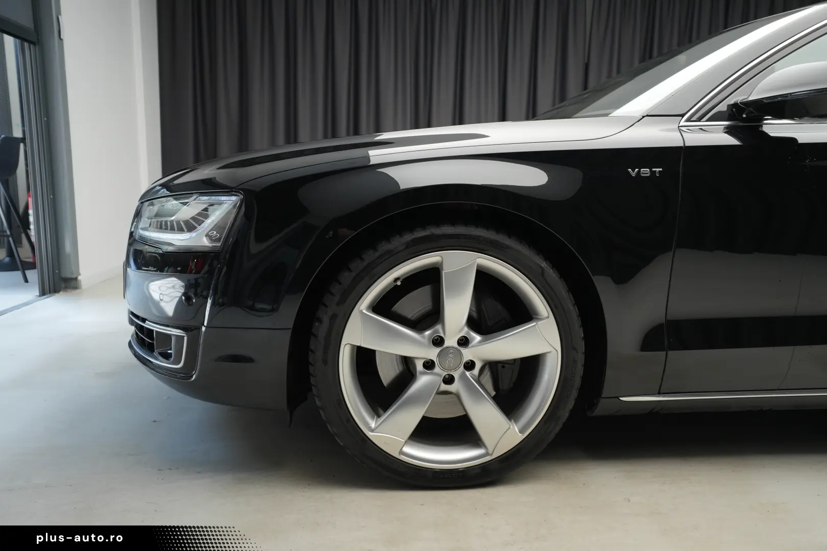 Audi A8 4.2 TDI Quattro - Bang&Olufsen