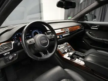 Audi A8 4.2 TDI Quattro - Bang&Olufsen