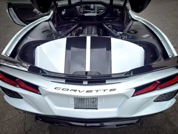 Corvette C8 Stingray Targa LT2 Z51 PERFORMANCE TÜV DE LED
