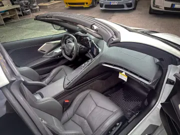 Corvette C8 Stingray Targa LT2 Z51 PERFORMANCE TÜV DE LED