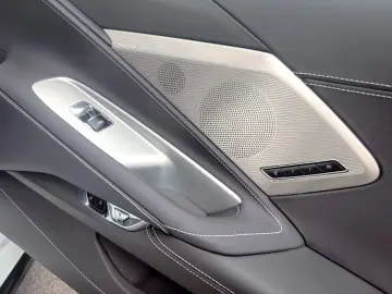 Corvette C8 Stingray Targa LT2 Z51 PERFORMANCE TÜV DE LED