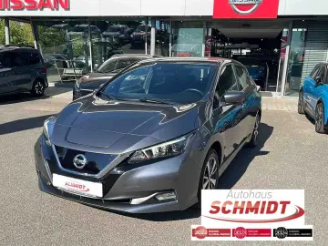 NISSAN Leaf 40kwh Acenta