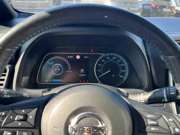 NISSAN Leaf 40kwh Acenta
