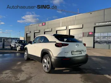 MAZDA MX-30 Elektro Basisline Head UP Kamera LED