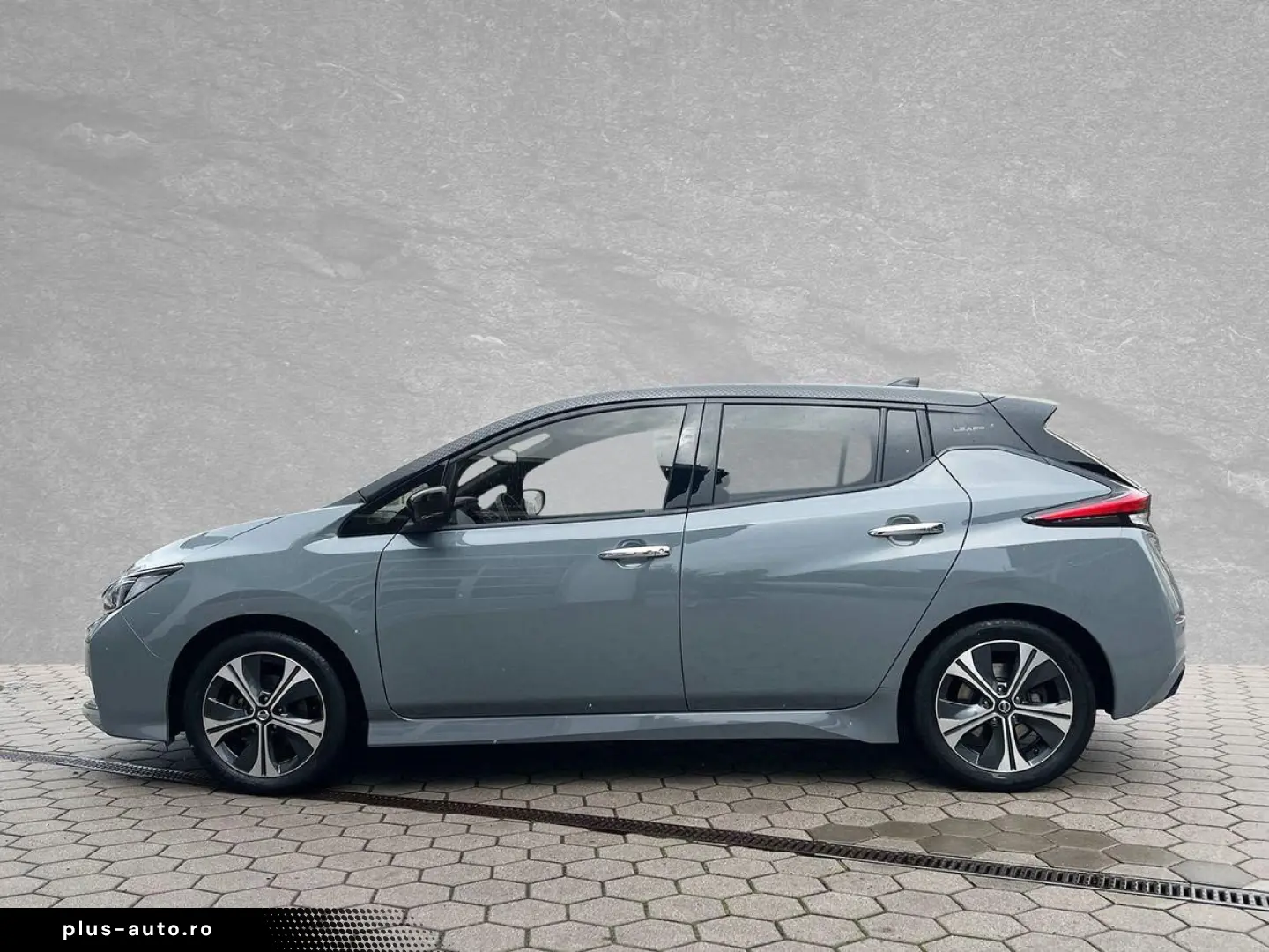 NISSAN Leaf MY20 LEAF #LEAF10 OPTION KLIMAAUTOMATIK LED