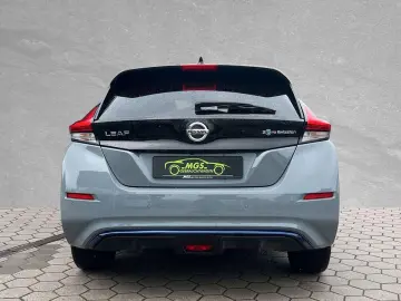 NISSAN Leaf MY20 LEAF #LEAF10 OPTION KLIMAAUTOMATIK LED