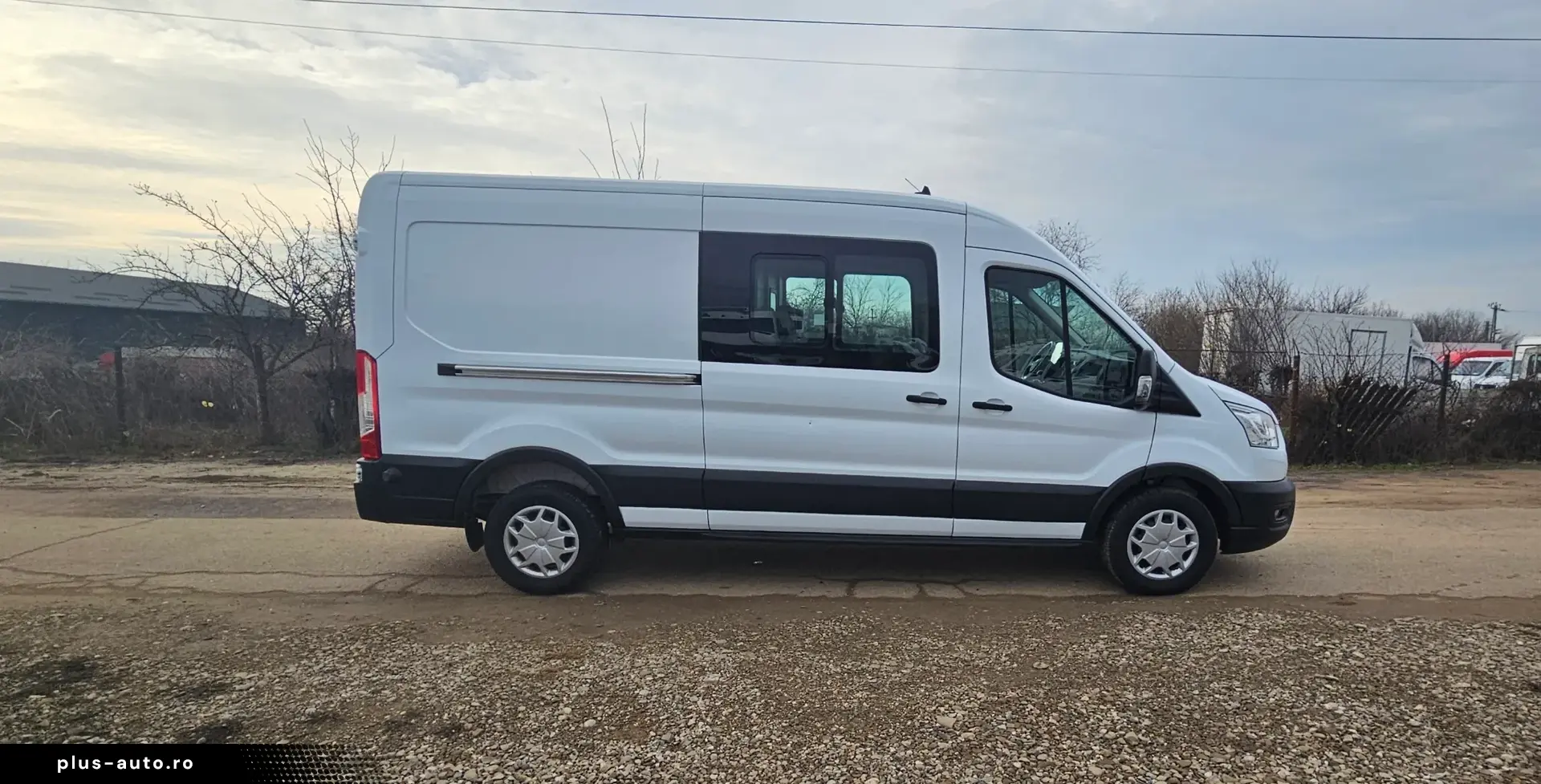Ford Transit Doka 6locuri