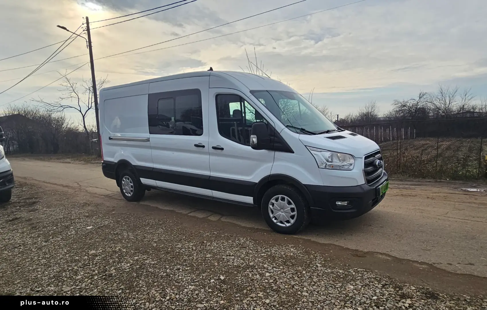 Ford Transit Doka 6locuri