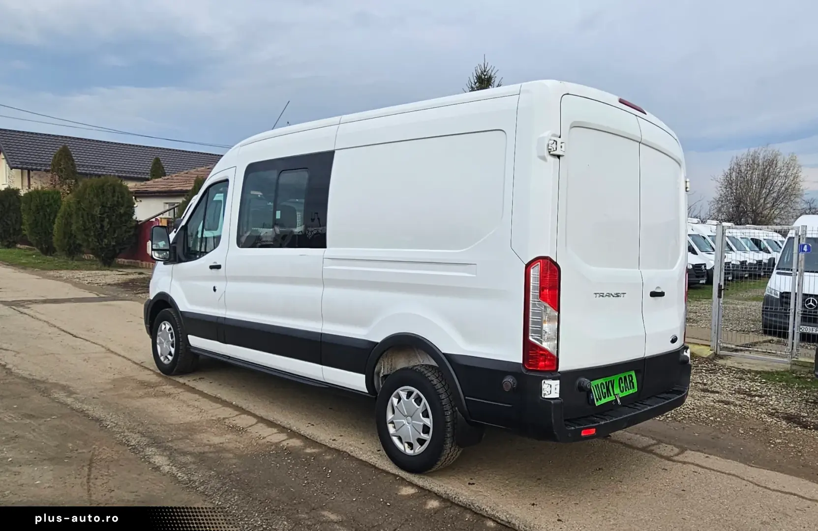 Ford Transit Doka 6locuri