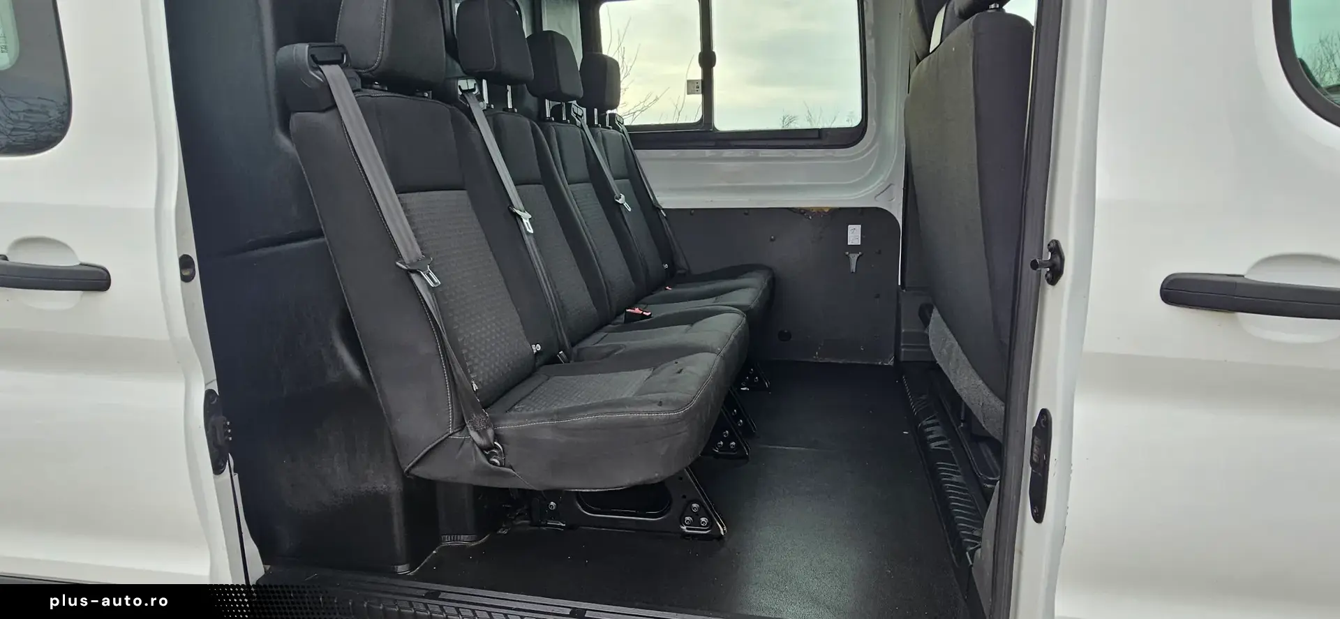 Ford Transit Doka 6locuri
