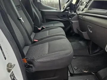 Ford Transit Doka 6locuri