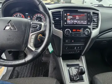 Mitsubishi L200 Double Cab 2.2 DI-D A T Intense