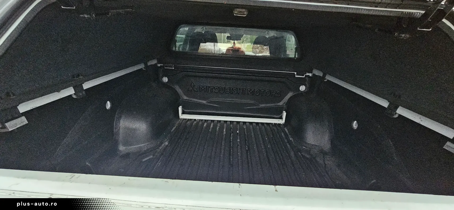 Mitsubishi L200 Double Cab 2.2 DI-D A T Intense