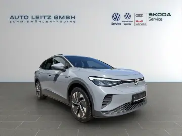 VW ID.4 Pro Performance ACC Navi APP SHZ PDC LM19