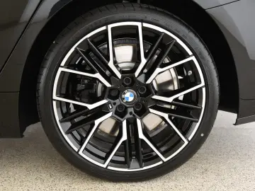 BMW Gran Coupe 840 d xDrive  Garantie 11-2025