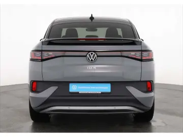 VW ID.5 Pro Performance 77 kWh AHK P-Dach Matrix SH