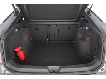 VW ID.5 Pro Performance 77 kWh AHK P-Dach Matrix SH