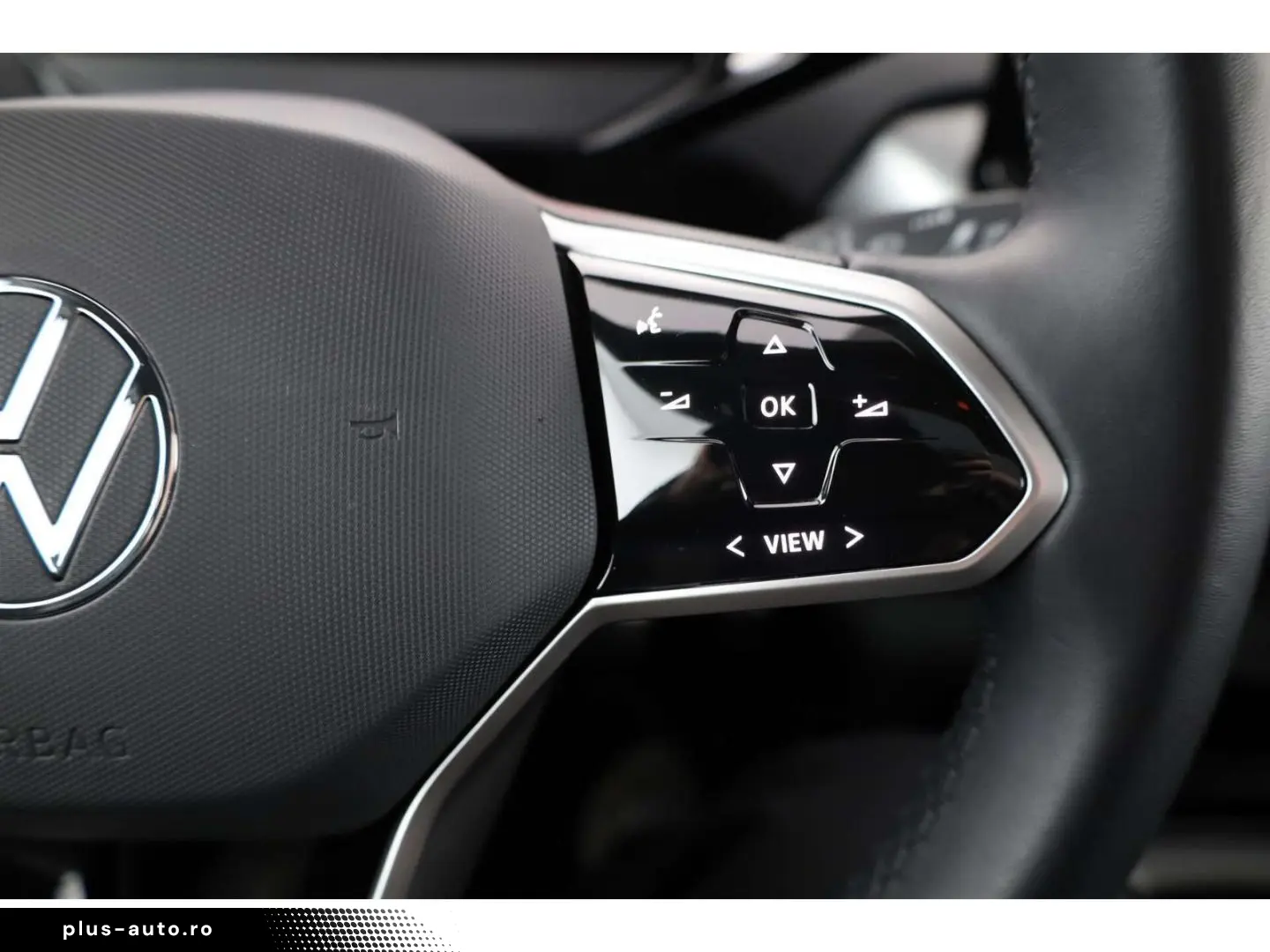 VW ID.5 Pro Performance 77 kWh AHK P-Dach Matrix SH