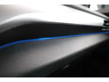 VW ID.5 Pro Performance 77 kWh AHK P-Dach Matrix SH
