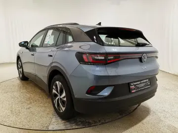 VW ID.4 Pure 55kWh LED Navi ACC RFK SHZ