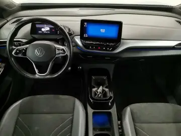 VW ID.4 Pure 55kWh LED Navi ACC RFK SHZ