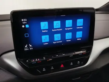 VW ID.4 Pure 55kWh LED Navi ACC RFK SHZ