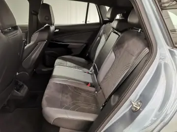 VW ID.4 Pure 55kWh LED Navi ACC RFK SHZ
