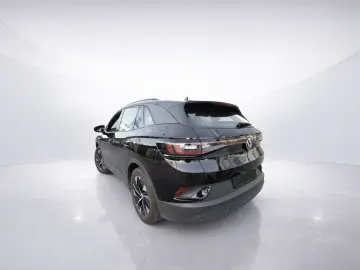 VW ID.4 Pro 82 kWh ACC SHZ RFK CCS LED