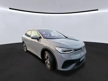 VW ID.5 Pro 82kWh  KAM KESSY ACC CCS VIRT MATRIX
