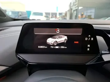 VW ID.5 Pro 82kWh  KAM KESSY ACC CCS VIRT MATRIX