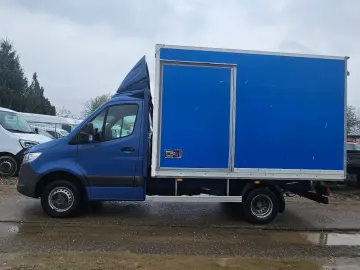 Mercedes-Benz Sprinter BOX