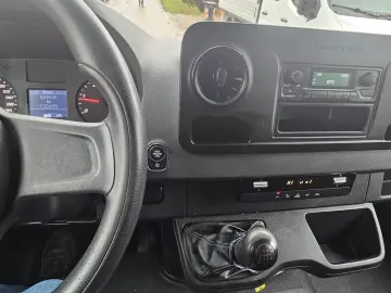 Mercedes-Benz Sprinter BOX