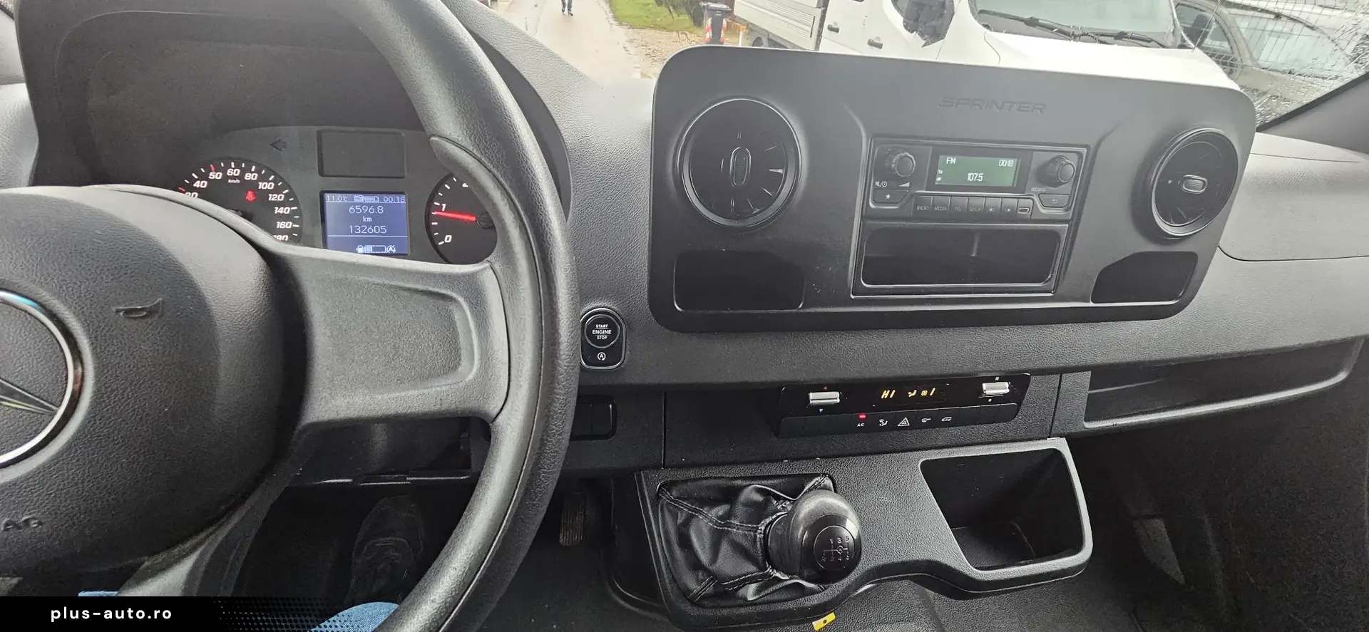 Mercedes-Benz Sprinter BOX