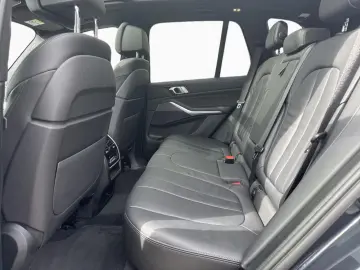 BMW X5 xDr 45e X Line Panorama  360
