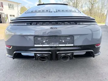 Porsche 992.2 911 Carrera GTS T-H Liftsys Bose HAL EGSD