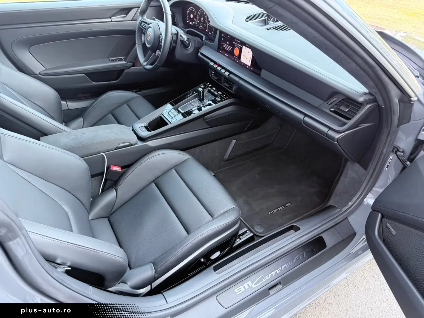 Porsche 992.2 911 Carrera GTS T-H Liftsys Bose HAL EGSD