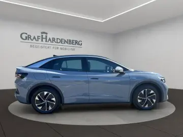 VW ID.5 Pro 128kW ACC App Connect