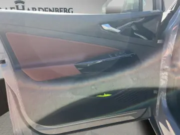 VW ID.5 Pro 128kW ACC App Connect