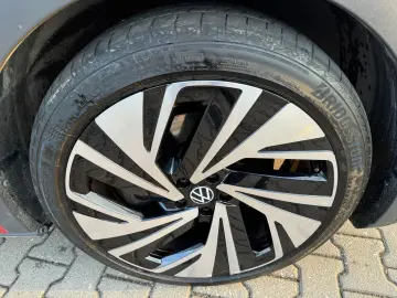 VW ID.5 GTX 220kW 4Motion Sport-Paket AHK ACC