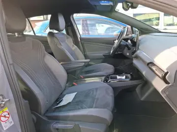 VW ID.5 Pro 82 kWh Kamera Tempomat SHZ LED