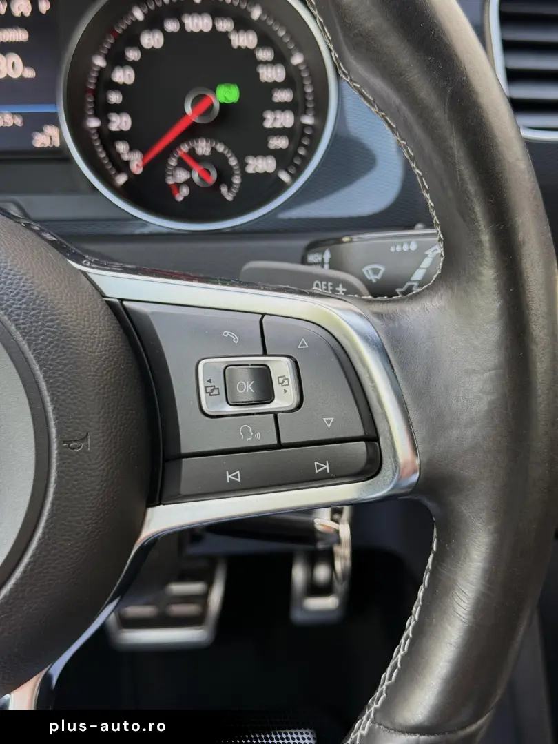 Volkswagen Golf 2.0 TDI DSG GTD